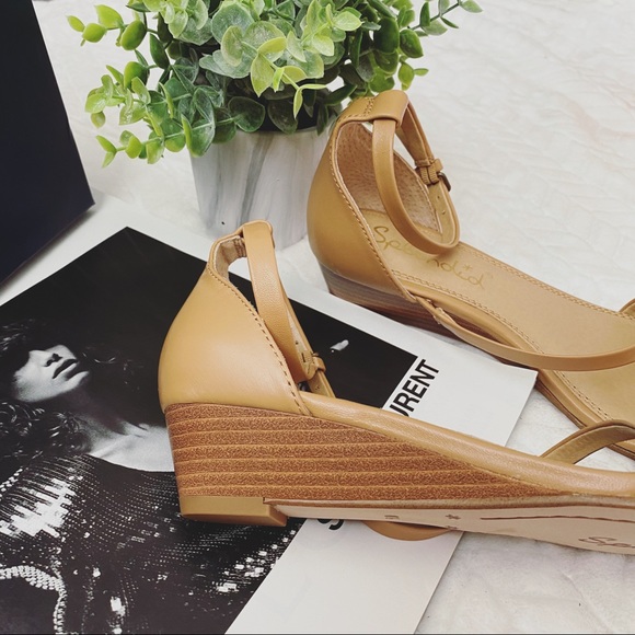 Splendid Stefano Wedge Sandal - Picture 3 of 5